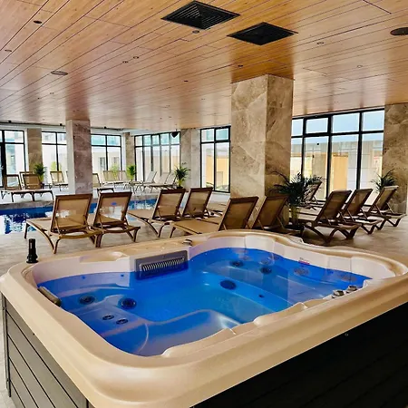 Apartament Topaz 71 In Odyssey Pools N Parking Năvodari