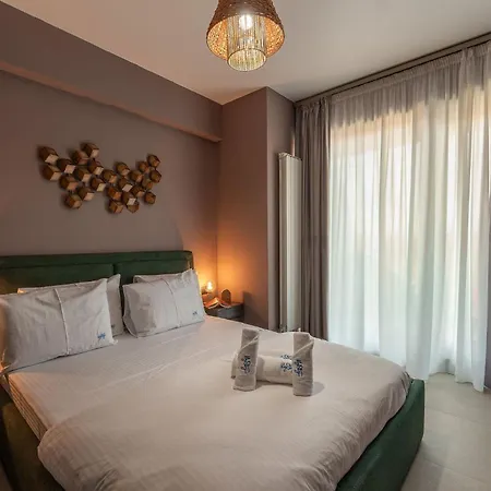 Topaz 71 In Odyssey Pools N Parking Appartement