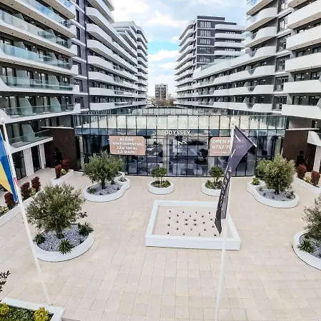 Topaz 71 In Odyssey Pools N Parking *
